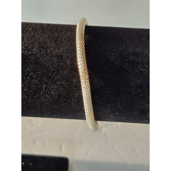 Silver Tone Bracelet Serpentine Mesh Chain - Picture 2 of 4